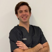 Dr. Damian Garcia-Teillard